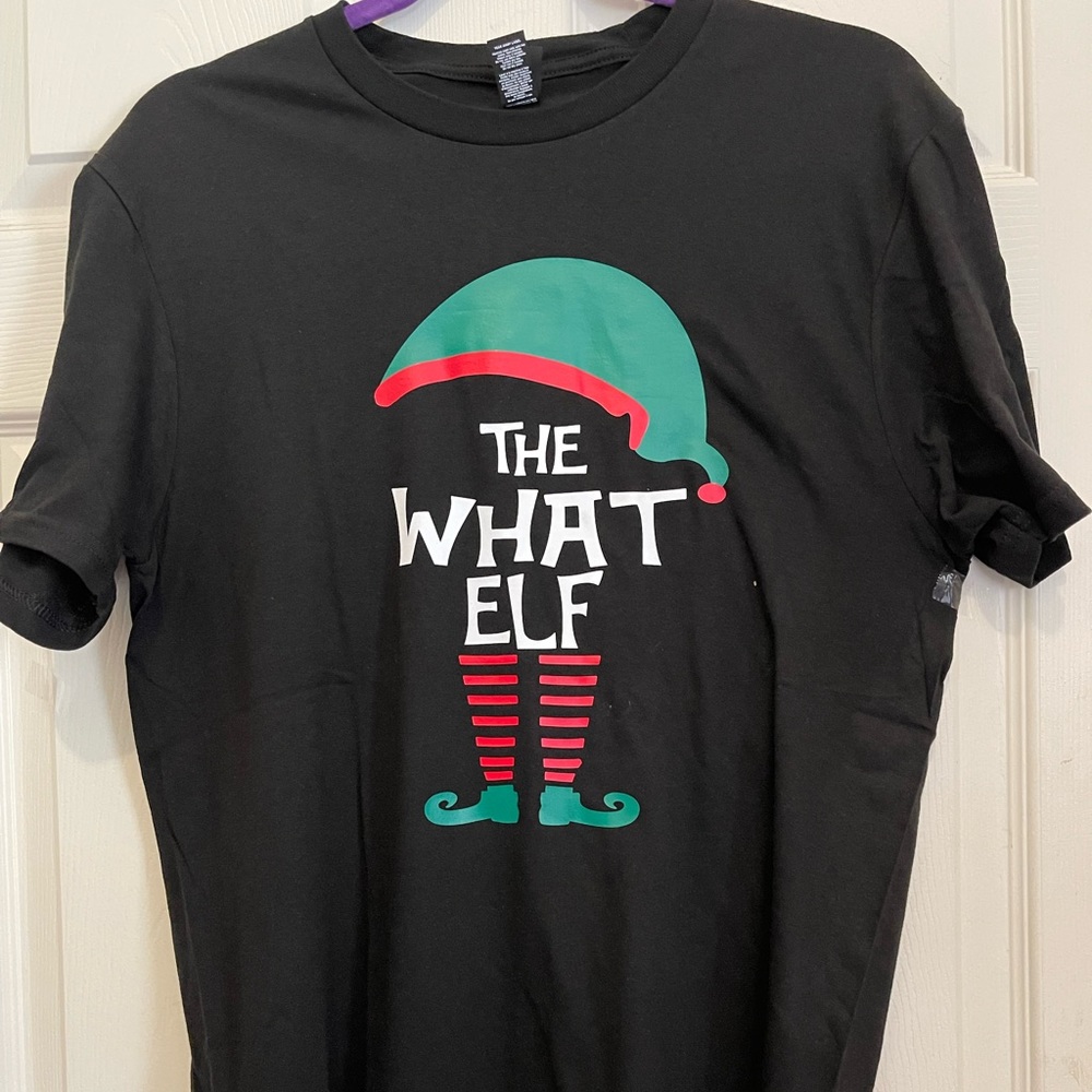 🔥 Holliday T-shirt sz M